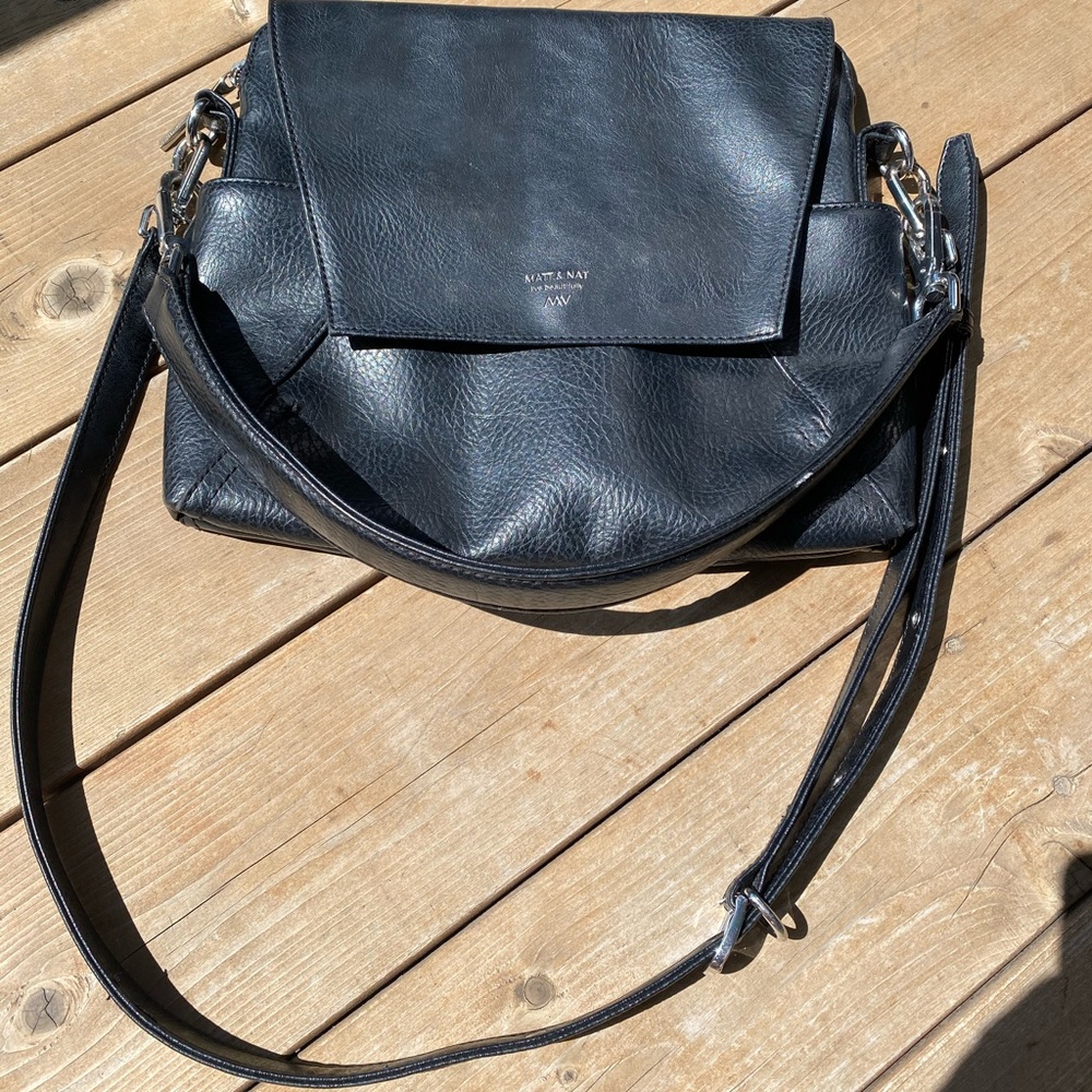 Matt & Nat Purse - Picture 1 of 4